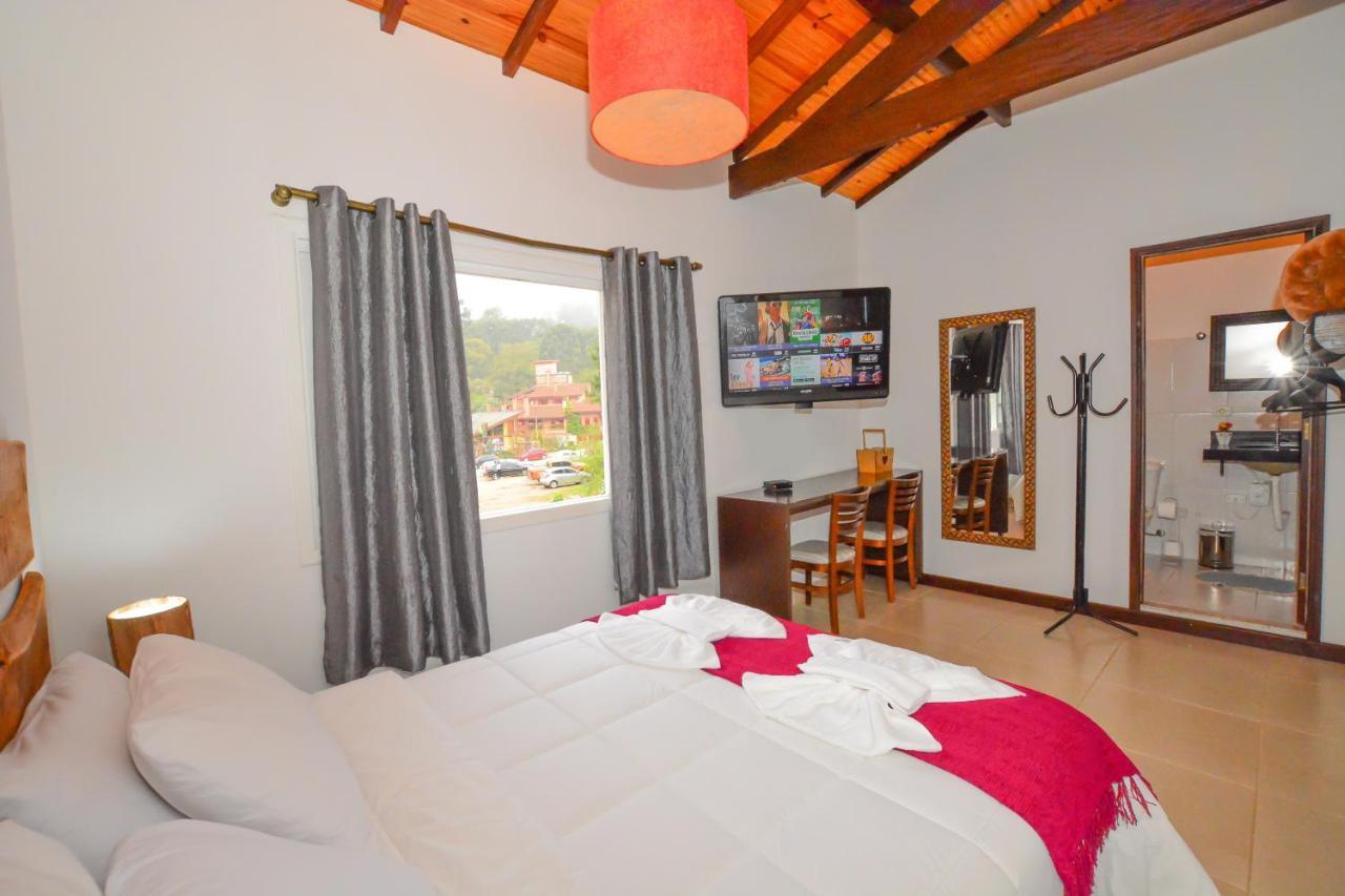 Maison Bleue Suites Monte Verde  Exteriér fotografie